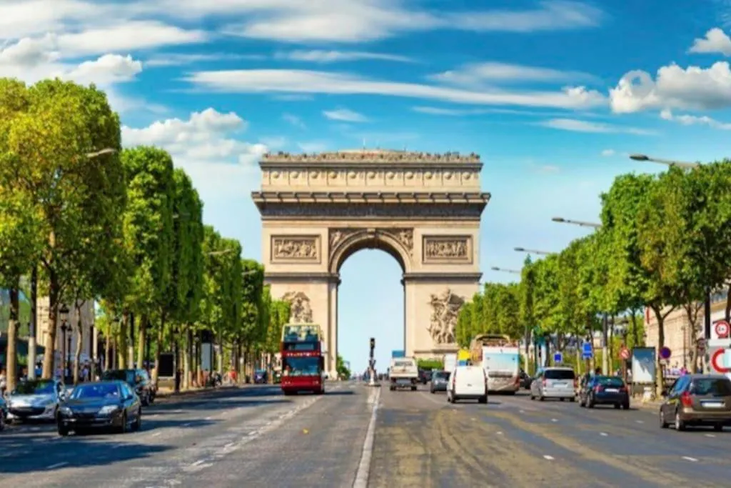 Apartment Luxe Paris-champs-elysees